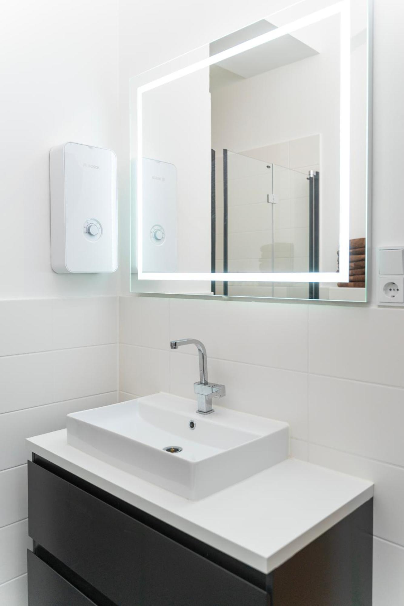 Apartment Near Ku'Damm Βερολίνο Εξωτερικό φωτογραφία